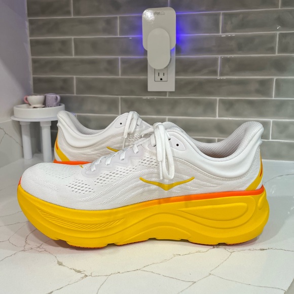 Hoka Bondi 9 Running Shoes. Men’s Size 13D Color White / Yellow - Picture 5 of 13